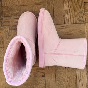 DKSUKO Classic Waterproof Snow Faux Suede Boots